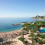 Le Meridien Beach Plaza