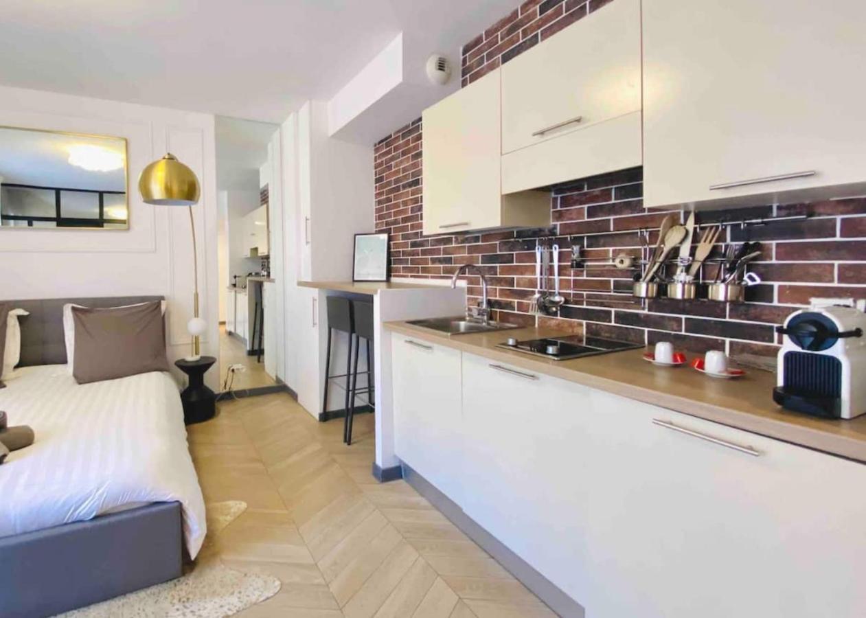 Apartment Beautiful Fully Renovated Centrally Located Monte Carlo