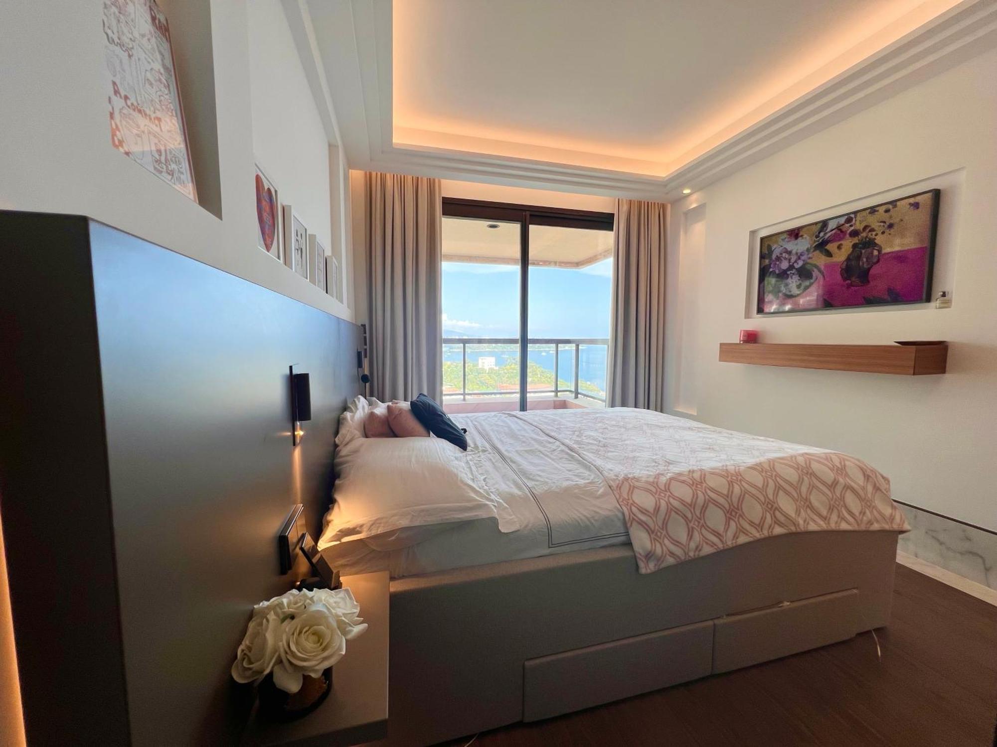 Luxury In Prime Monte Carlo