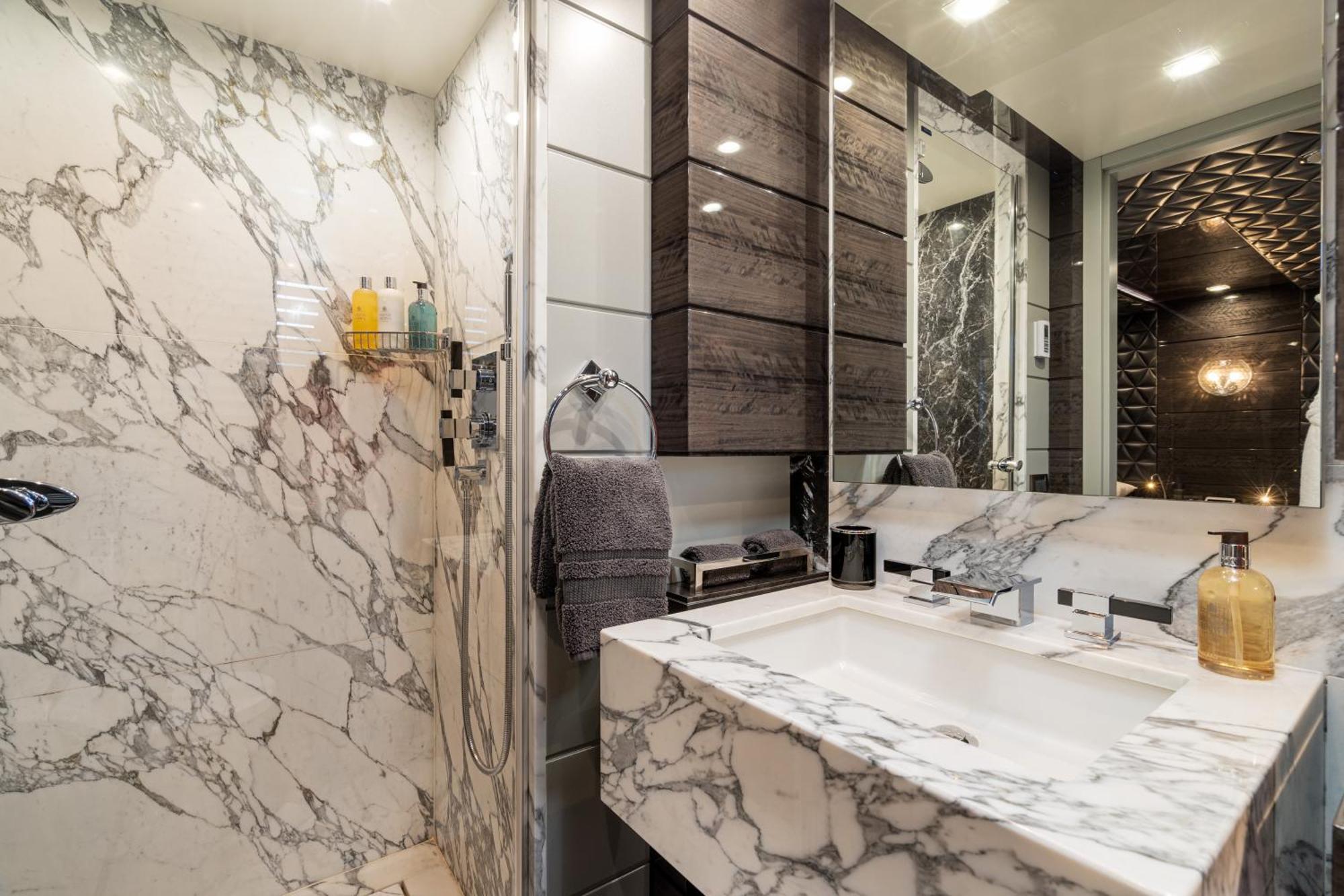 C-hotels Edesia Botel *