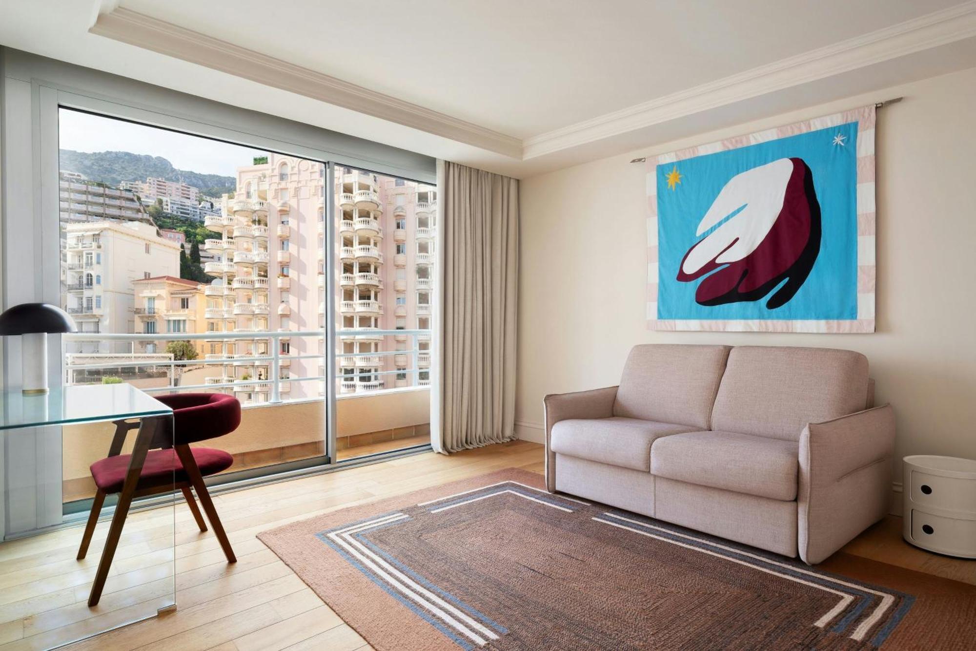 Hotel Le Meridien Plaza 4*