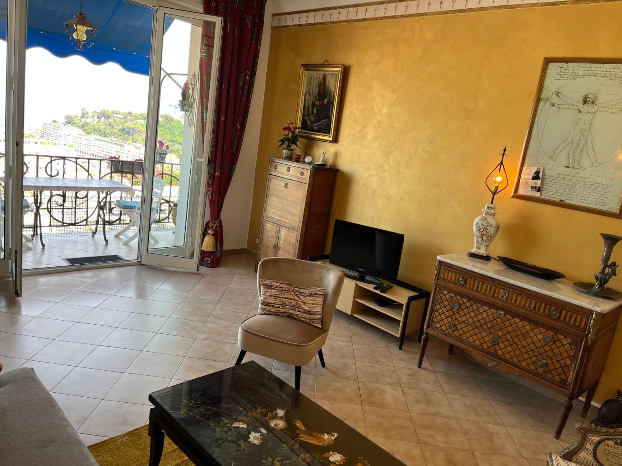 Port View Apartment *