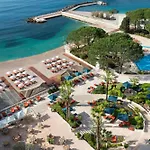 Le Meridien Beach Plaza