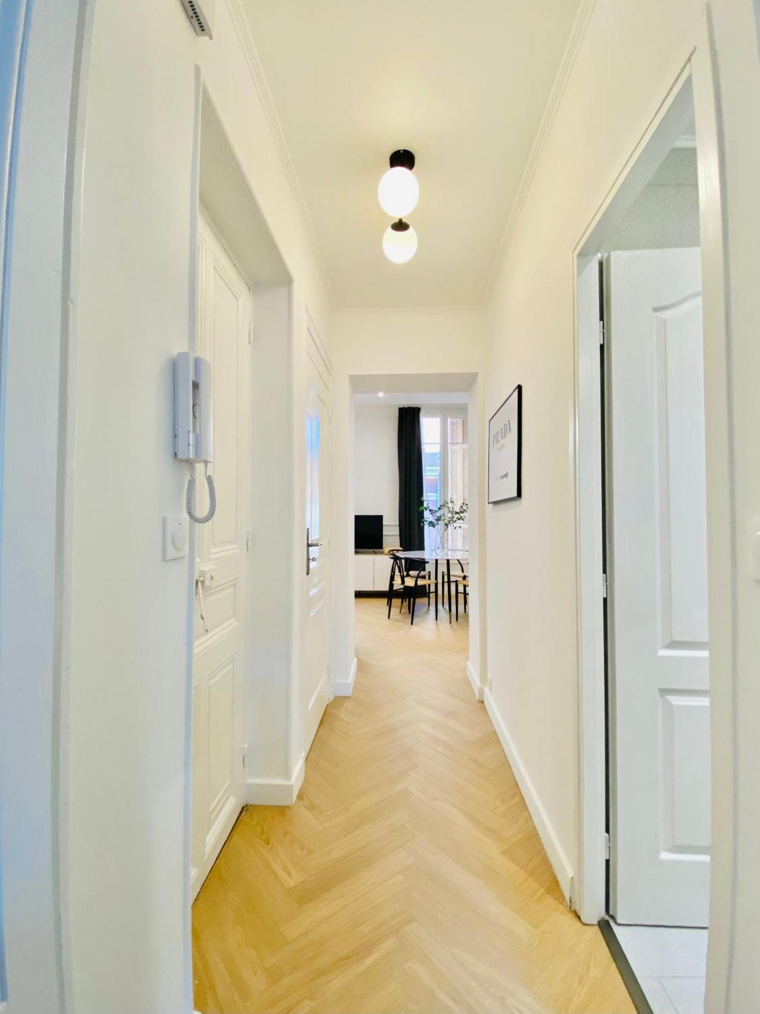 Newly Renovated With Balcony, Ac, Fiber Internet Monte Carlo